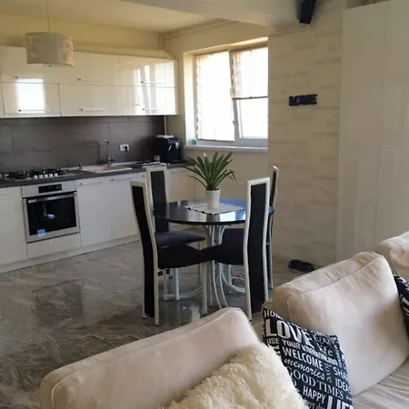 Lake View By Pipera Lake Apts * Βουκουρέστι