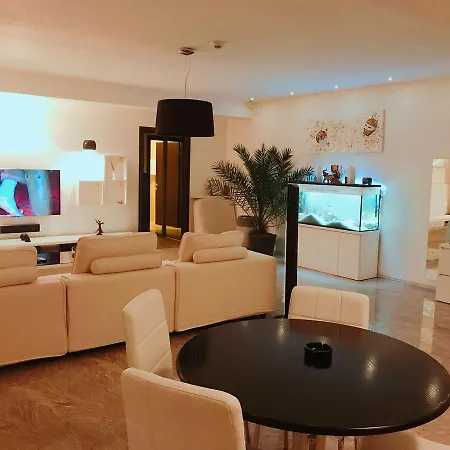 Διαμέρισμα Lake View By Pipera Lake Apts *